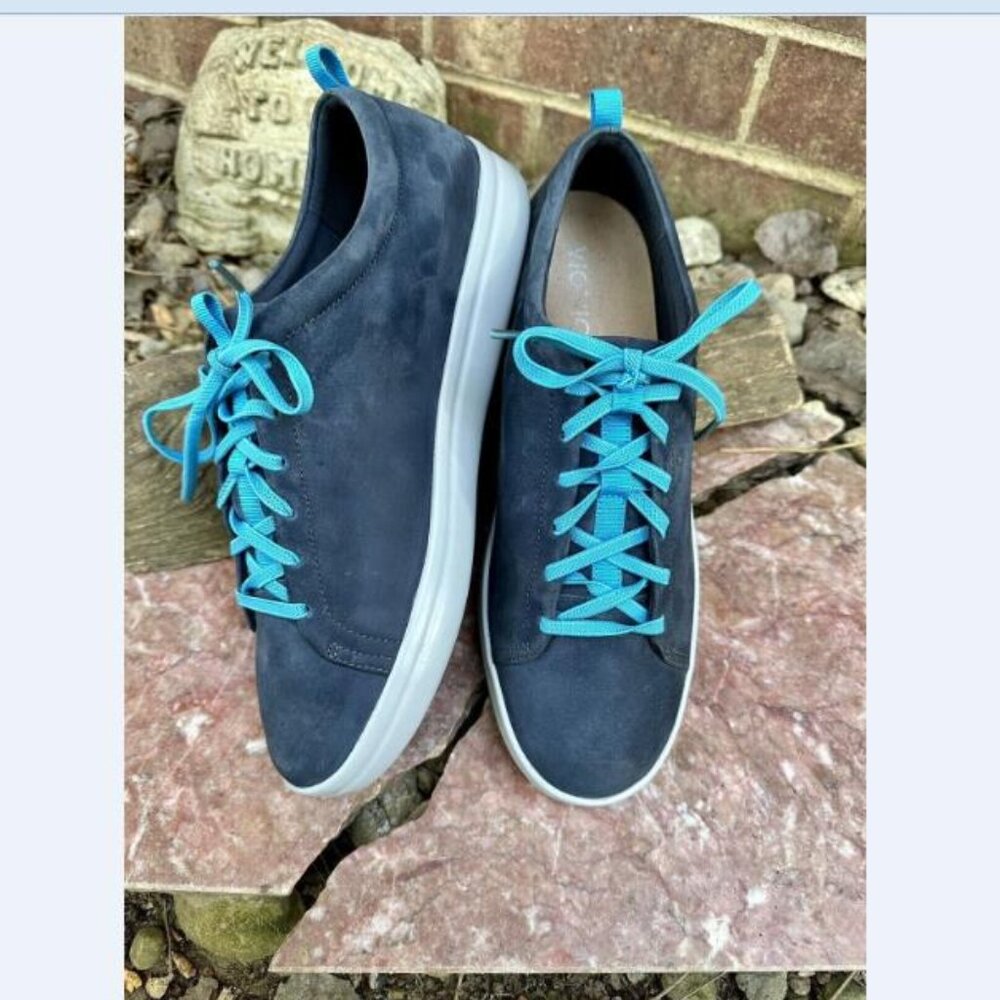 Vionic Women's Paisley Nubuck Suede Lace Up Sneakers Blue Size 11 Fast Ship